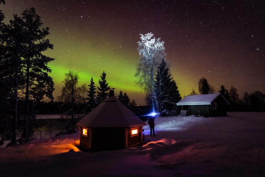 Levi: Northern Lights Tour by Minivan - A Minivan Ride Into Lapland’s Aurora Belt