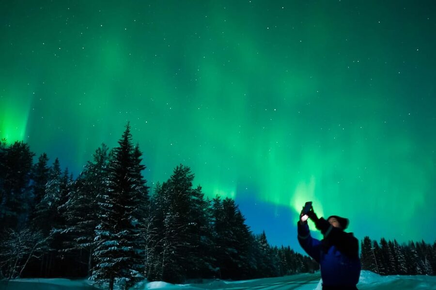 Levi: Northern Lights Tour with Guaranteed Sightings - Aurora photos included, plus what you should expect from the results