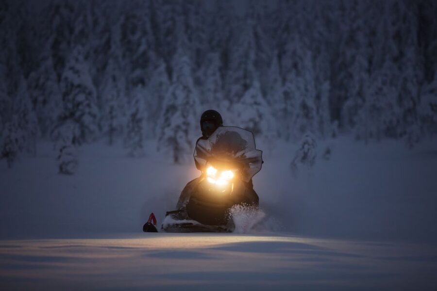 Levi: Snowmobile Tour to Snow Village - The Lappish Ride to Snow Village: What 90 km Feels Like