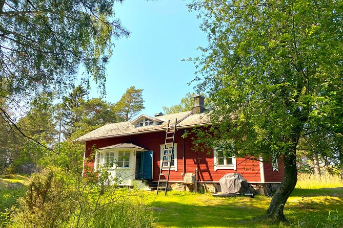 Live Like a Local in a Finnish Cottage in Porkkala Archipelago - How the day is paced over roughly 10 hours