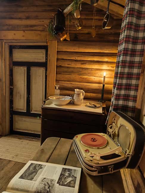 Meet Santa Claus in his magical forest of Sonka Lapland (Rovaniemi) - Souvenir Photos and the A4 Print You Can Actually Keep