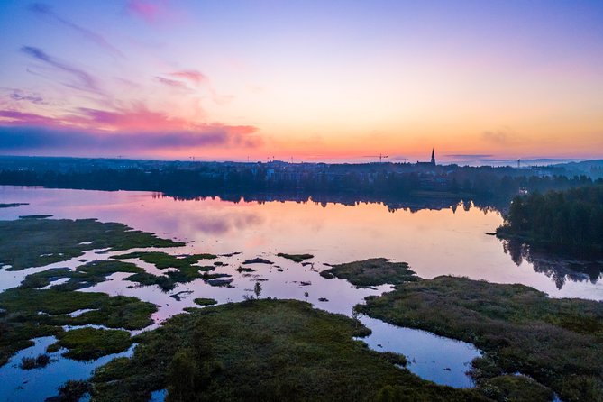 Midnight Sun Photography Tour - Group size, language options, and who will feel comfortable here