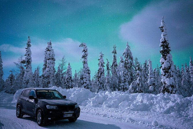 Northern Lights Hunting Photography Tour in Levi - Staying warm and fed: hot drinks, snacks, and practical comfort