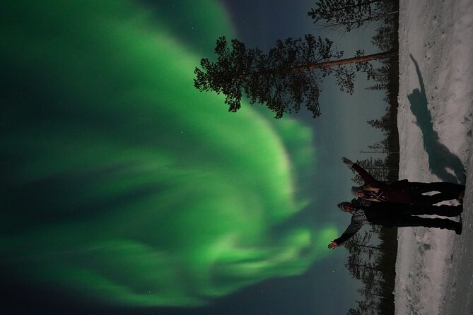 Northern Lights Hunting Photography Tour in Rovaniemi Finland - Who you might meet: the guides behind the calm