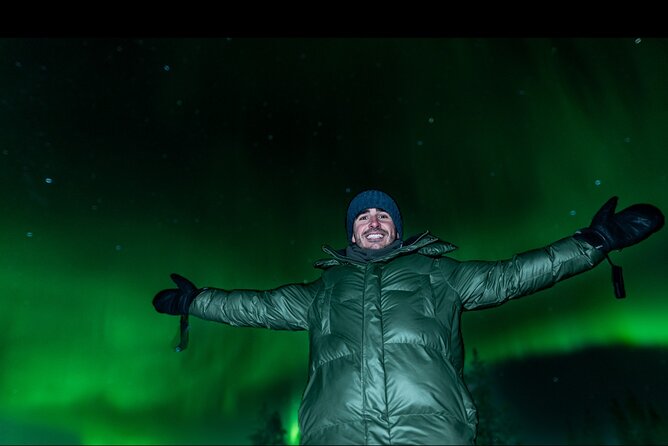 Northern Lights Rovaniemi: Guaranteed Tour with Local Guide - Starting at 6:30 pm: why timing matters in Rovaniemi