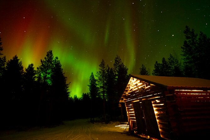 Northern Lights Trip to a Magical Place in Lapland - Timing and patience, why 7:00 pm can mean a late peak