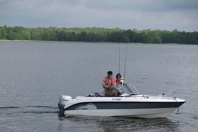 Private Boat Excursion into The Archipelago of Tammisaari - Small boat logistics: what “max four passengers” really changes