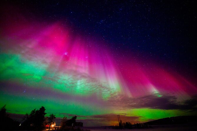 Private Group: Northern Lights Hunt 4x4 SUV with Aurora guarantee - How to think about the aurora guarantee