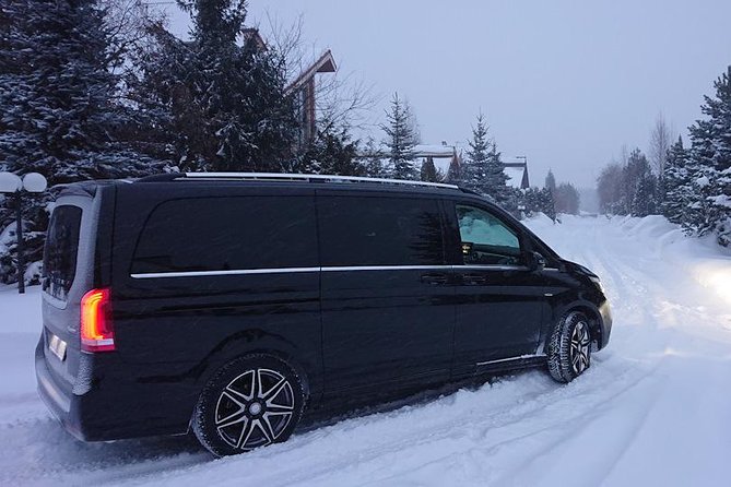 PRIVATE Northern Lights Adventure - Getting to the action: Rovaniemi pickup and a focused ride