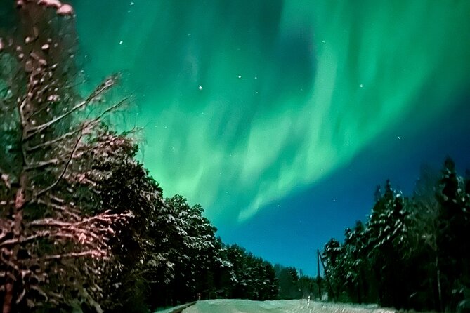 Private Northern Lights Chase with Guaranteed & Refund Policy - From pickup to being ready for the cold