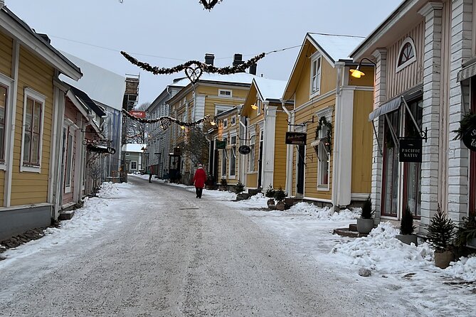Private Porvoo Tour by Car from Helsinki or Airport - Brunberg chocolate tasting: the sweet stop that also feels authentically local