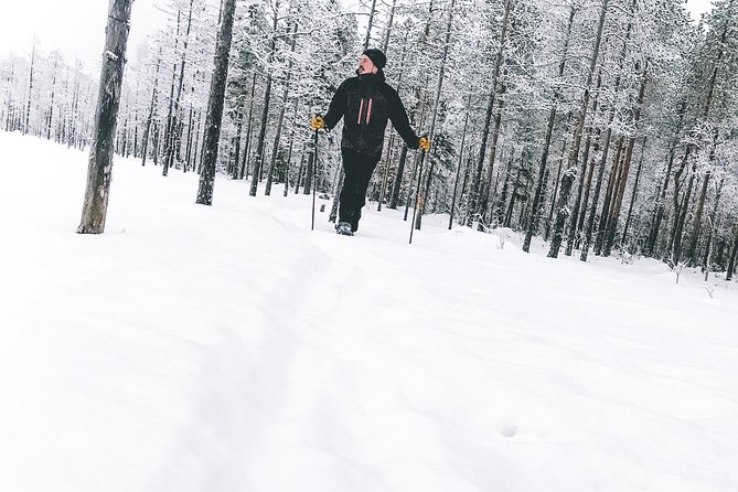Private Snowshoeing Tour In Pyhätunturi With A Local Guide - Getting there and staying comfortable in winter timing