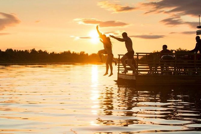 Private Traditional Lakeside Sauna with Midnight Sun - Key highlights worth clocking