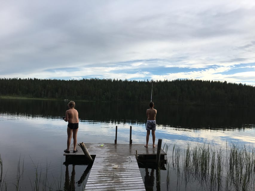 Private Traditional Sauna, Ice Dip and Dinner in the Wild - Ice Dip or Snow Rolling: Choose Your Comfort Level