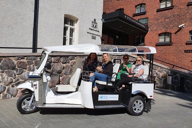 Private TukTuk guided tour in Helsinki 1,5 hours - Stop-by-stop: Helsinki Cathedral, Jugend station, Töölö Bay Park, and the Orthodox Cathedral