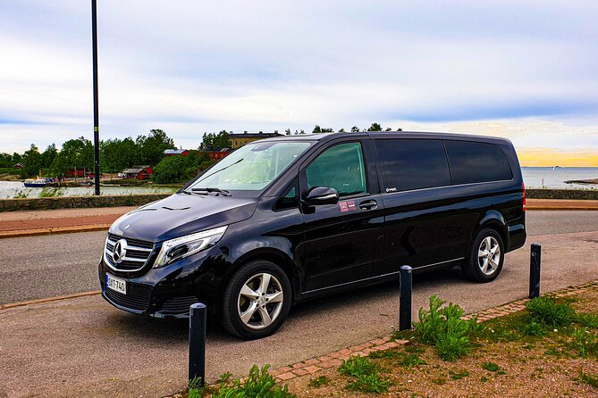 Private VIP Transfer from or to Helsinki Airport - What Happens During the Drive: Quiet Comfort, City Mentions, and Staying Connected