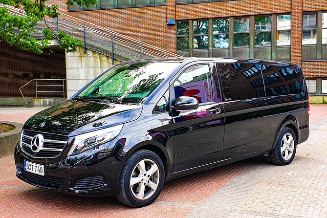 Private VIP Transfer from or to Helsinki Airport - Your Private Car Experience, With Wi-Fi and a Driver Who’s Ready