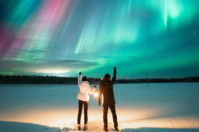 Pyhä-Luosto Northern Lights Adventure with Aurora Viewing - Stop 1: Lapland Sweden, and the thrill of a possible cross-border drive