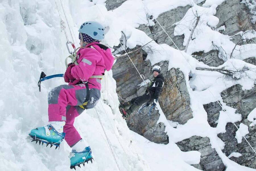Pyhätunturi: Kid's Ice Climbing Adventure in Finnish Lapland - The Wall Time: Safety Briefing That Is More Than Rules