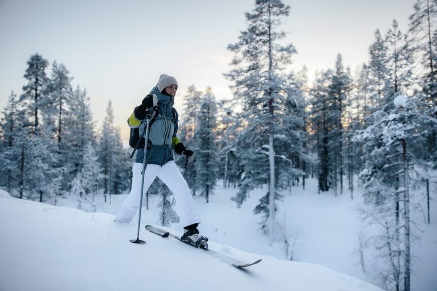 Pyhätunturi: Try Wilderness Skiing in Finnish Lapland - The ski style: wide, short, and easy to control