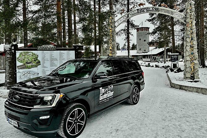 Ranua Zoo Tour VIP Car (private service) - Door-to-door VIP car value in Rovaniemi