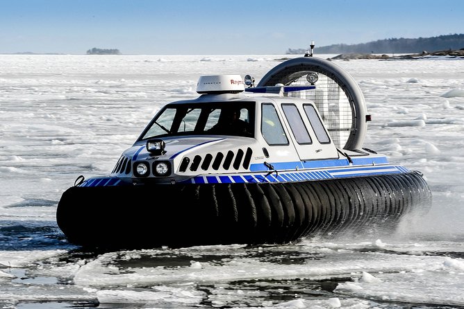 Redrib Ice Experience - Survival Suits and Icy Rafts: How to Enjoy the Water Time Safely