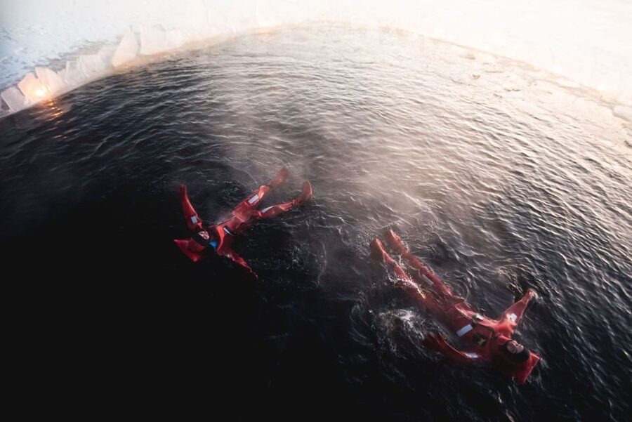 Rovaniemi: Arctic Ice Floating and Northern Lights Tour - Should you book this Rovaniemi Arctic Ice Floating and Northern Lights tour?
