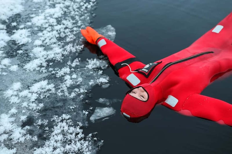 Rovaniemi: Arctic Ice Floating Experience - Rescue suit and zero-degree water: why cold is the challenge, not the dealbreaker