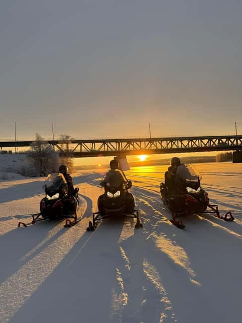 Rovaniemi: Arctic Snowmobiling Ride with Local Guide - Meeting Point and Getting There Without Stress