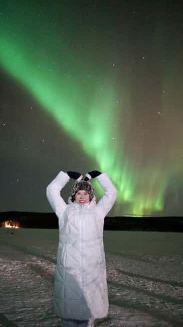 Rovaniemi: Aurora Hunting Photography Tour with Barbeque - The frozen-lake fireside: BBQ, hot drinks, and gingerbread