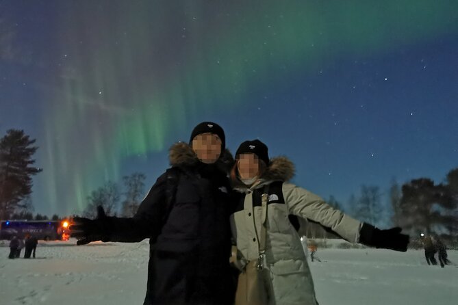 Rovaniemi: Aurora Hunting & Photography Tour - Pickup and getting comfortable in a small group