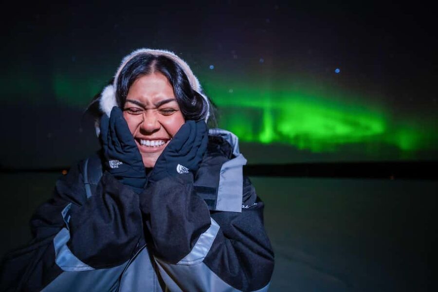 Rovaniemi: Best & Original Aurora Experience with Pro Photos - A real Northern Lights hunt, not a quick photo stop
