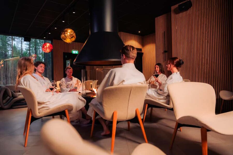 Rovaniemi: Daylight Forest spa,outdoor hot tubs and lunch - Key highlights worth booking