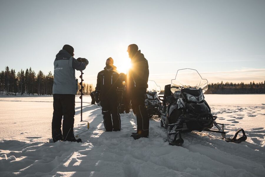 Rovaniemi: Electric Snowmobile Safari Tour with Ice Fishing - Key things to know before you go