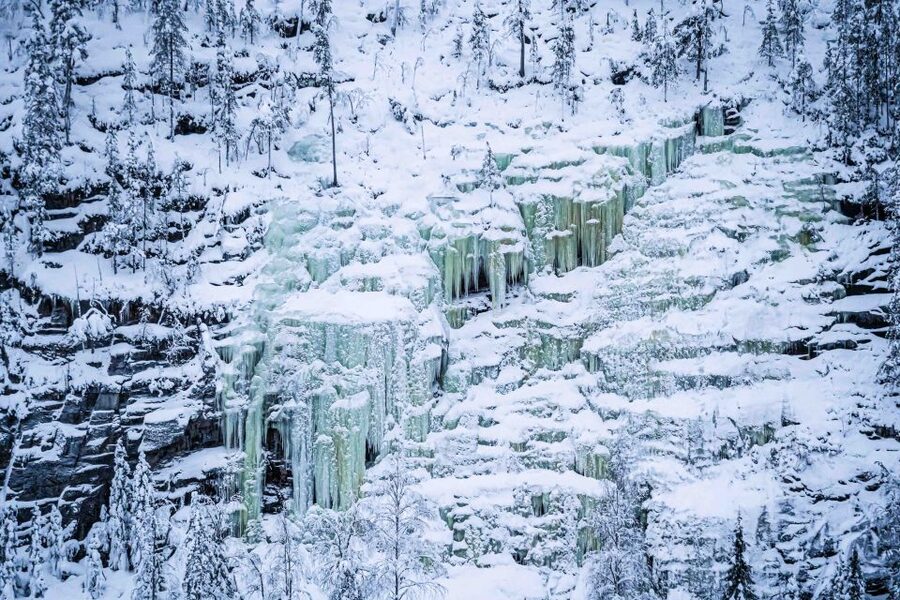 Rovaniemi: Frozen Waterfalls of Korouoma Canyon & Pro Photos - Should you book the Frozen Waterfalls of Korouoma Canyon with pro photos?