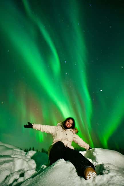 Rovaniemi: Guarantee Aurora Tour To Fill Your Deepest Dreams - The Black Cab Drives That Set You Up for Success