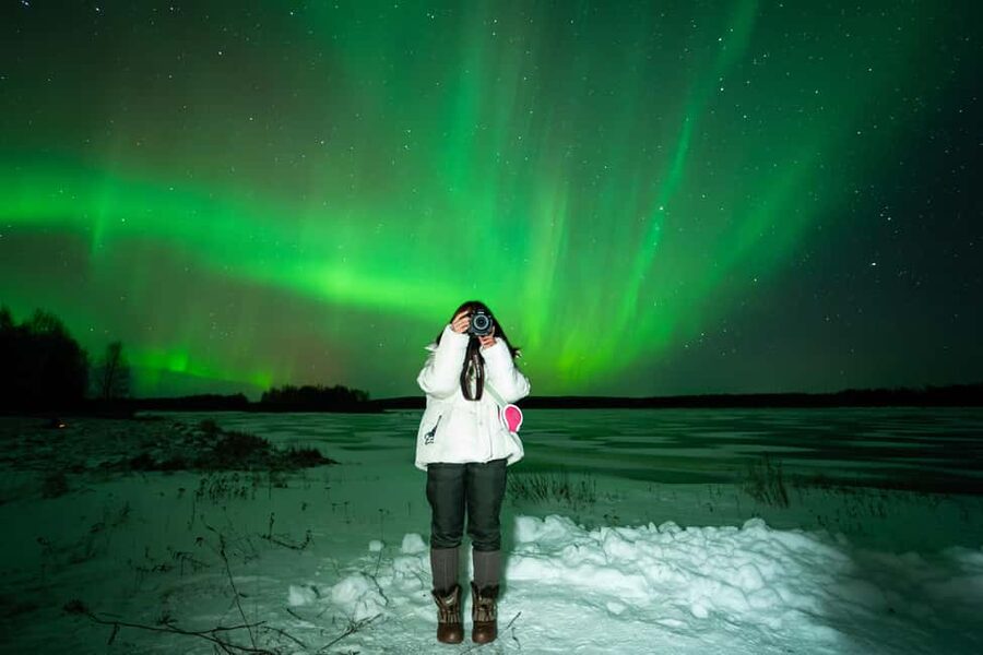 Rovaniemi: Guaranteed Aurora Hunt with Local Guides & Photos - The 8-Hour Flow: What Happens Before, During, and After The Chase