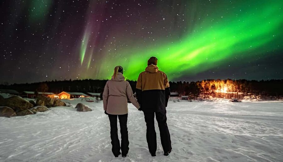 Rovaniemi: Guaranteed Aurora Hunt with Local Guides & Photos - Languages and the Cultural Mix That Makes It More Than Watching