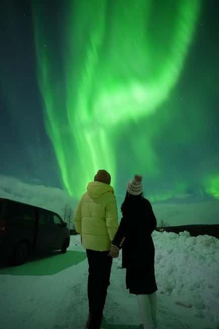 Rovaniemi: Guaranteed Aurora Hunting Tour with Photos&Videos - The Photo Setup: Unlimited DSLR Photos and Video You Can Actually Use