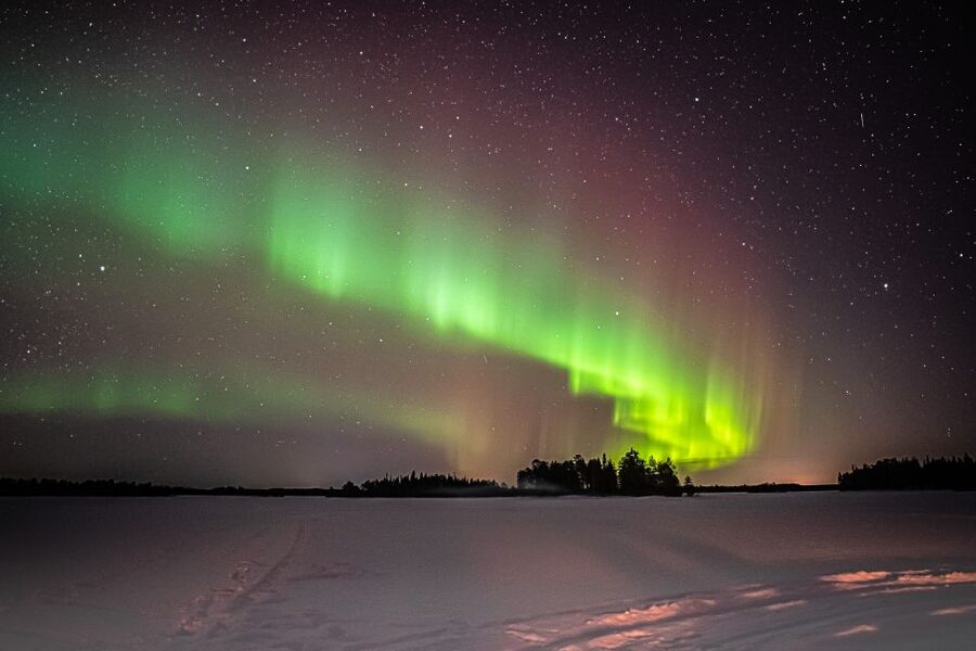 Rovaniemi: Guaranteed Ultimate Aurora Hunt with Photographer - Key things to know before you chase the aurora