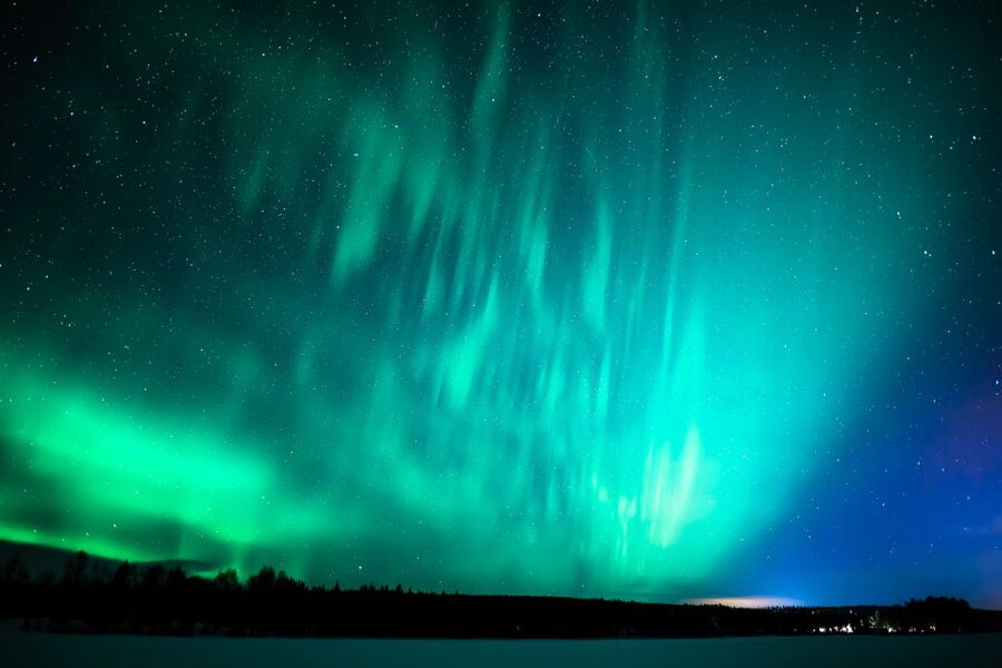 Rovaniemi: Guaranteed Ultimate Aurora Hunt with Photographer - Who this tour fits best in your winter plan