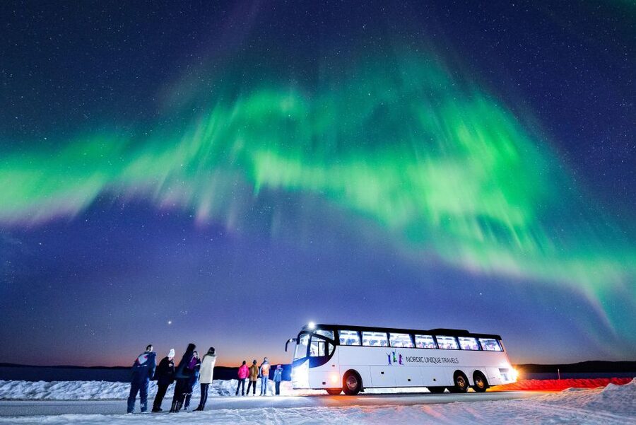Rovaniemi: Hunting Northern Lights Bus Tour - Meeting Point and Timing: Getting to the Start Smoothly