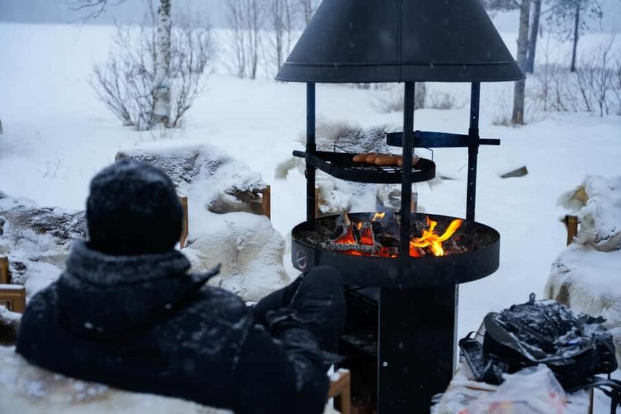 Rovaniemi: Ice Fishing from Private Lakefront Property & BBQ - Should You Book This Rovaniemi Ice Fishing Tour?