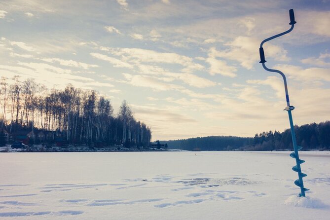 Rovaniemi: Ice Fishing from Private Lakefront Property & BBQ - Getting There: Warm Vans, Easy Pickup, Real Comfort