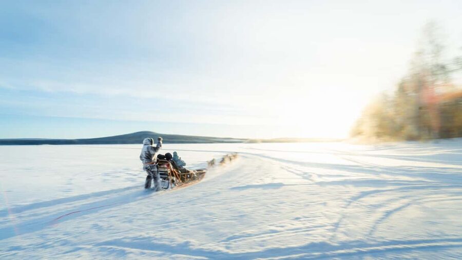 Rovaniemi: Insider 5km Husky Self Drive Tour - Gear up at the Rovaniemi Insider office