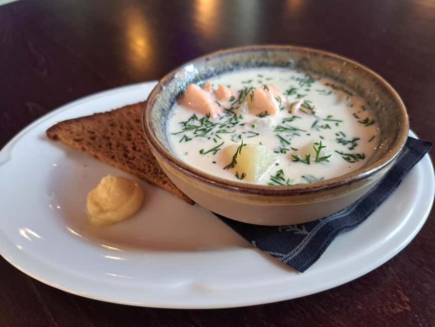 Rovaniemi: Insider Guided Food Tour with 5 Tastings - Key things that make this tour worth your time