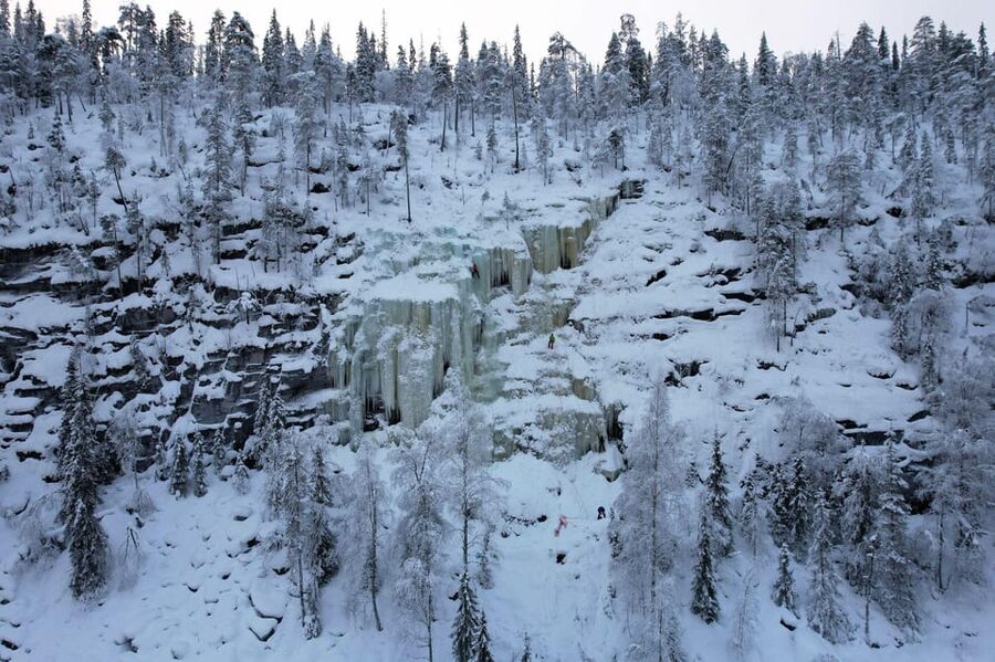 Rovaniemi: Korouoma Canyon Frozen Waterfalls Guided Hike - Food by the fire and the small moments that add comfort