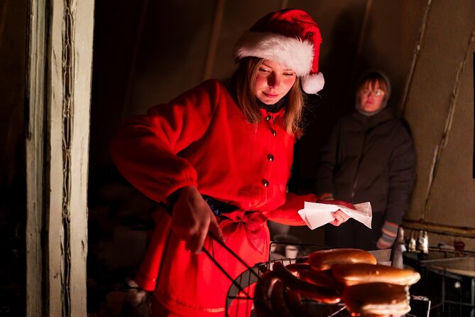 Rovaniemi: Meet Santa Claus & Northern Lights Experience - Tepee warmth, bonfire barbecue, and the treats that keep everyone happy