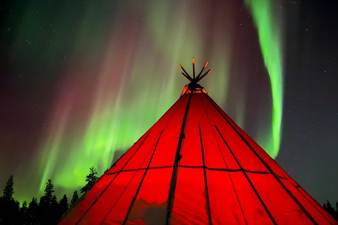 Rovaniemi: Meet Santa Claus & Northern Lights Experience - Meeting Santa Claus: photos, storytelling, and a postcard you can mail home