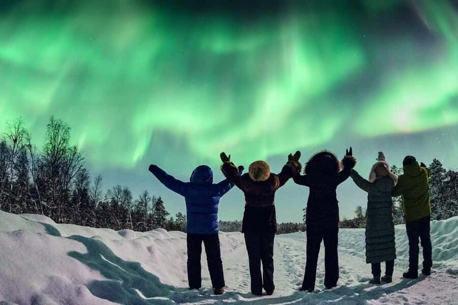 Rovaniemi: Northern Lights Aurora Guarantee Tour - What to Pack for Lapland Night Chasing (Winter Overalls Not Included)